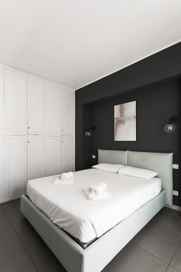 Charming Penthouse In Piazza Venezia With Terrace Daire Roma Dış mekan fotoğraf